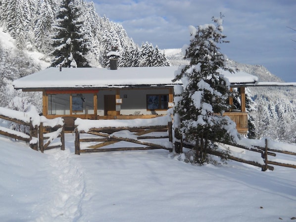 Holiday Home Exterior [winter]