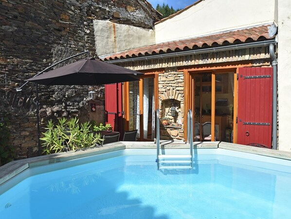Holiday Home Swimming Pool