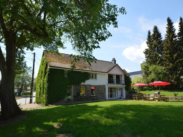 Extérieur maison de vacances [été]