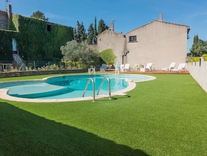 Schwimmbad des Ferienhauses