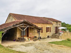 Außenseite Ferienhaus [Sommer]