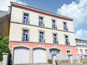 Außenseite Ferienhaus [Sommer]