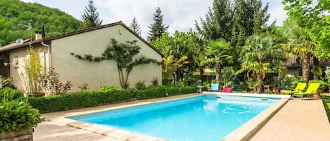 Holiday Home Swimming Pool