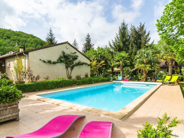 Piscine maison de vacances