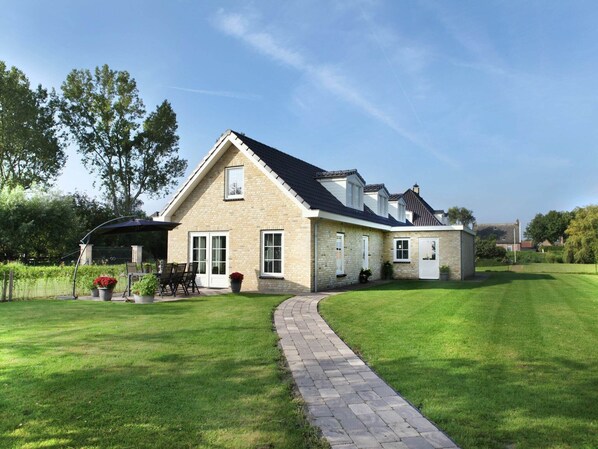 Extérieur maison de vacances [été]