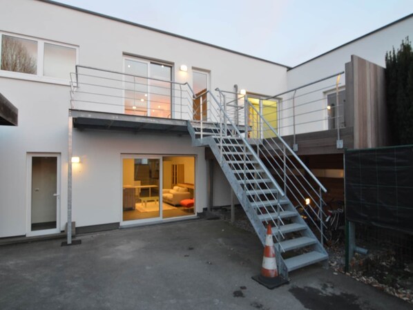Außenseite Ferienhaus [Sommer]