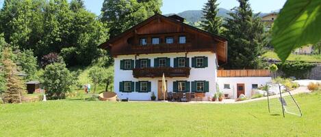 Extérieur maison de vacances [été]