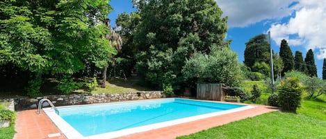 Piscine maison de vacances