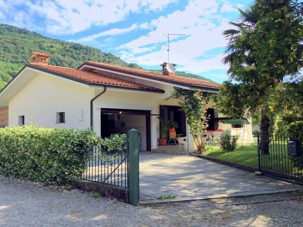 Holiday Home Exterior [summer]