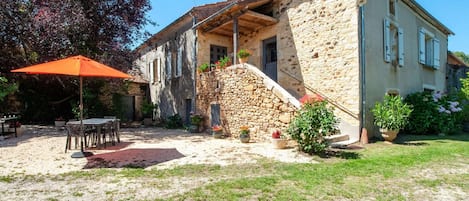 Extérieur maison de vacances [été]