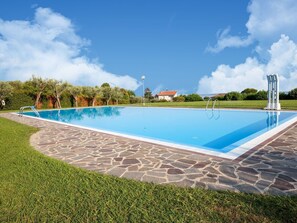 Holiday Home Swimming Pool