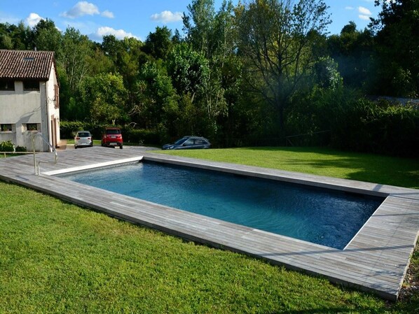 Schwimmbad des Ferienhauses
