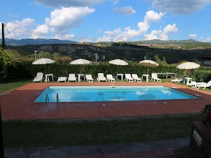 Schwimmbad des Ferienhauses