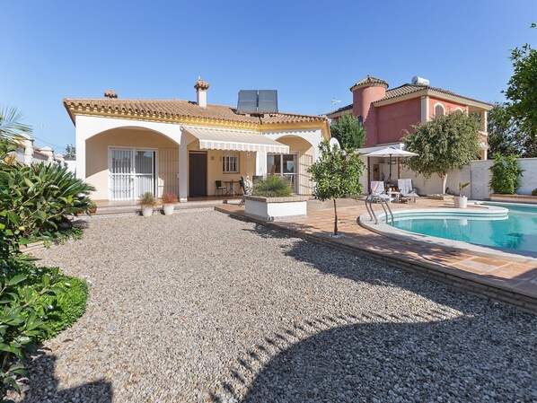 Extérieur maison de vacances [été]