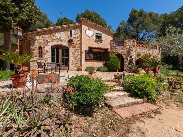 Holiday Home Exterior [summer]