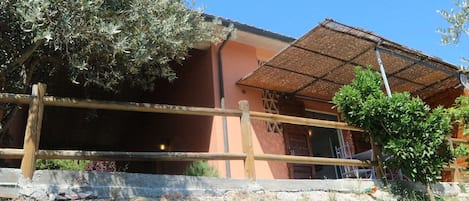 Esterno casa vacanze [estate]