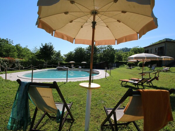 Schwimmbad des Ferienhauses