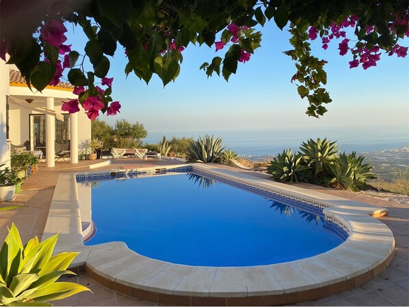 Holiday Home Swimming Pool