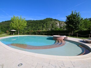 Holiday Home Swimming Pool