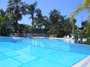 Holiday Home Swimming Pool