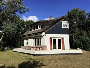 Extérieur maison de vacances [été]