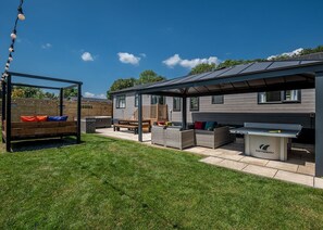 Spa Utopia - Raywell Hall Country Lodges, Raywell, Beverley