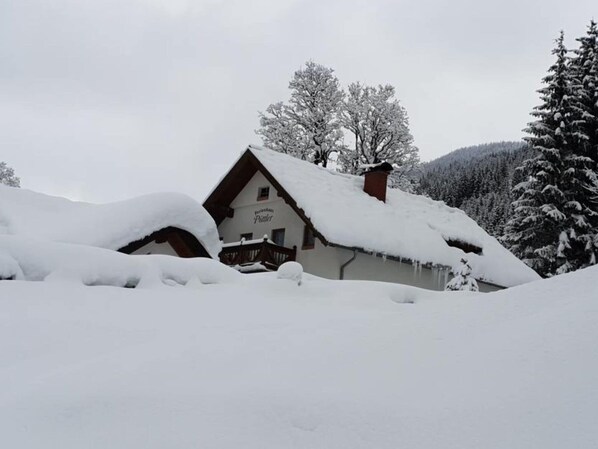 Holiday Home Exterior [winter]