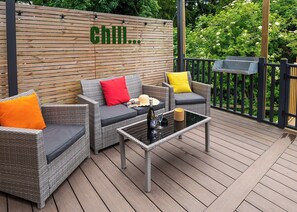 Spa Retreat - Raywell Hall Country Lodges, Raywell, Beverley