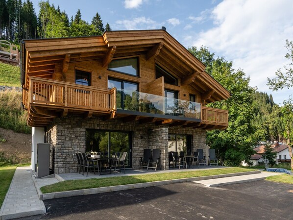Extérieur maison de vacances [été]