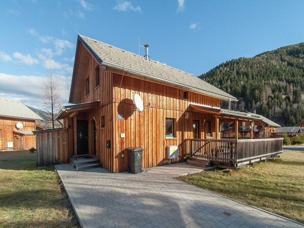 Holiday Home Exterior [summer]