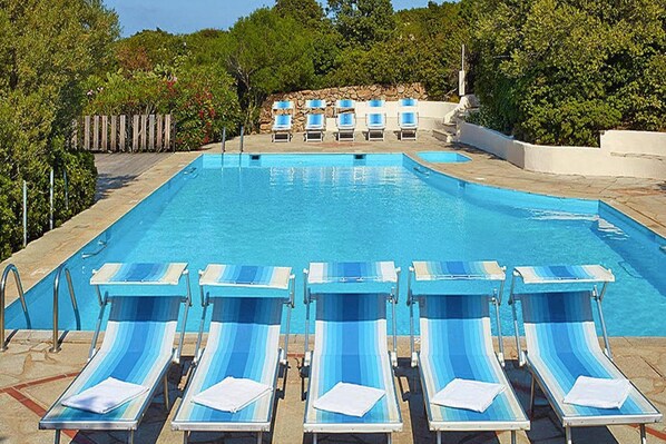 Holiday Home Swimming Pool