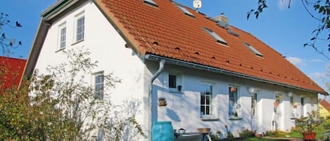 Außenseite Ferienhaus [Sommer]