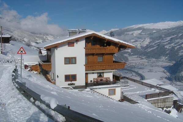 Holiday Home Exterior [winter]