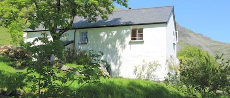 Croesor Bach from the front garden