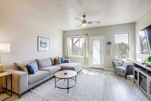 Living Room | 2nd Floor | Central A/C | Smart TV | Free WiFi | Balcony Access