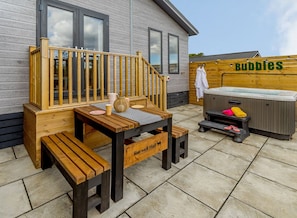 Spa Driftaway - Raywell Hall Country Lodges, Raywell, Beverley