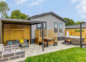 Spa Driftaway - Raywell Hall Country Lodges, Raywell, Beverley