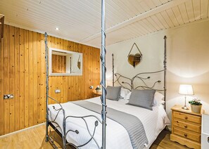 Evernia - Springwood Lodges, Harrogate