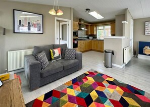Sunrise Spa - Raywell Hall Country Lodges, Raywell, Beverley