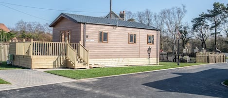 Ballard pods 3 & 4sleeps 6 (with sofa bed) - Arran Hills, Kilwinning