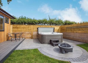 Oak View Lodge - Windmill Retreat & Spa, Glastonbury