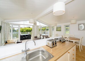 Typical layout | Deluxe Six Pet - Hornbeam Country Park, Honiton