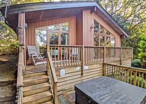 Grondal - Springwood Lodges, Harrogate