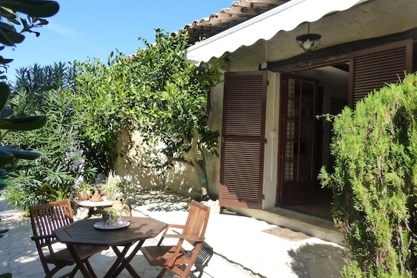 Holiday Home Exterior [summer]