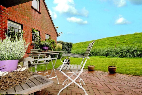 Holiday Home Exterior [summer]
