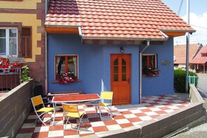 Holiday Home Exterior [summer]