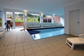Holiday Home Swimming Pool