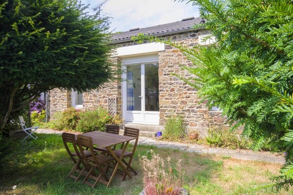 Holiday Home Exterior [summer]