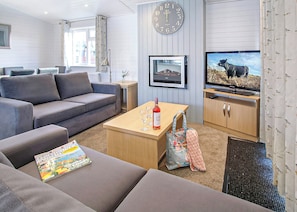 Superior Lodge Plus 3 - Shorefield Country Park, Milford-on-Sea, Nr Lymington