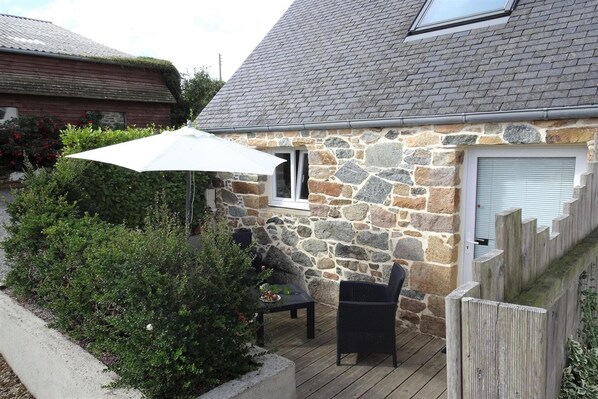 Holiday Home Exterior [summer]